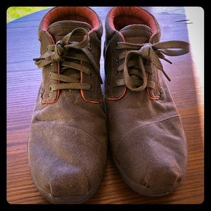 Toms Mens boot brown size 11